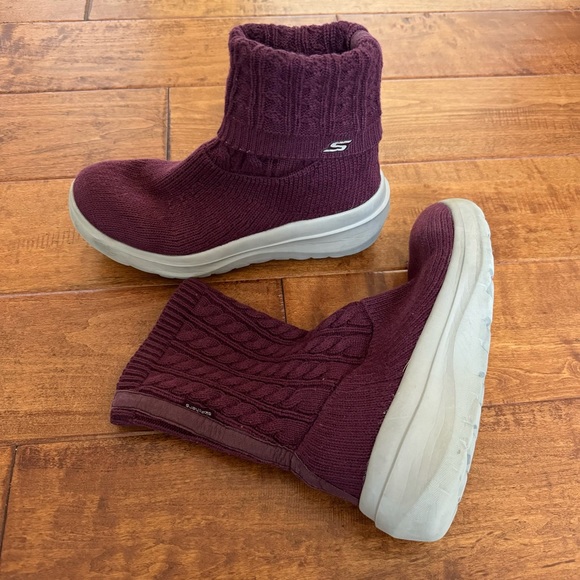 Skechers Air Cooled Goga Mat Women's Burgundy Mid-Calf Knitted Sock Boots SZ 7.5 - Picture 5 of 15
